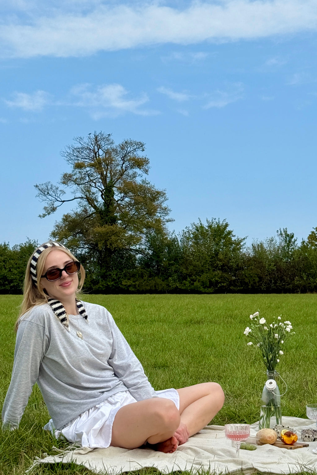 Black & White Skinny Scarf
